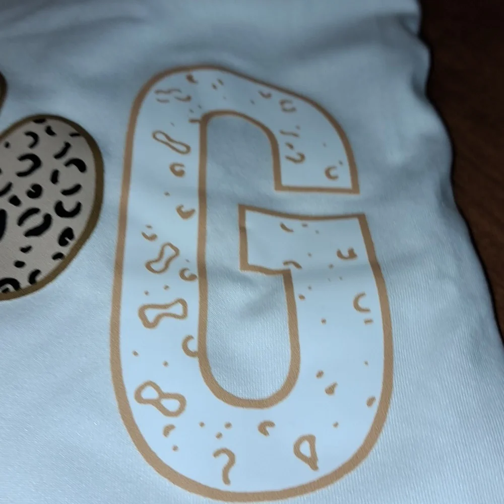 Dog mama tee/ BUNDLE ONLY 2or more items - Picture 8 of 8